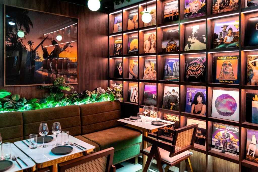 Best Restaurants In Hong Kong With Live Music & Entertainment