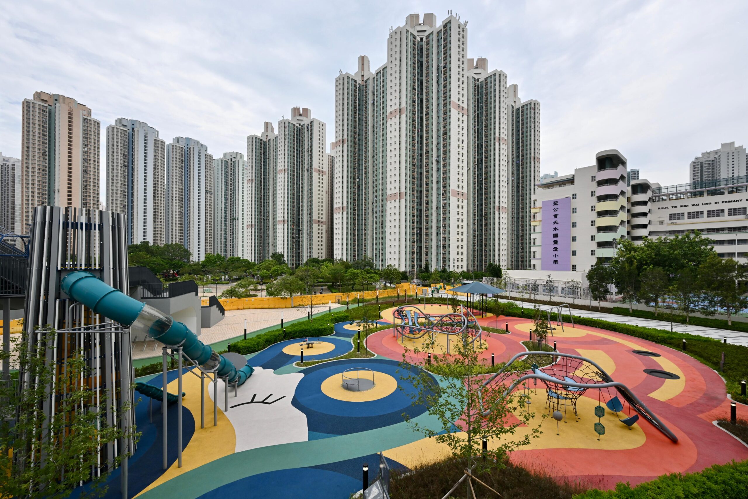 Outdoor Playground And Public Swimming Pool Now Open On Tin Sau Road, Yuen Long